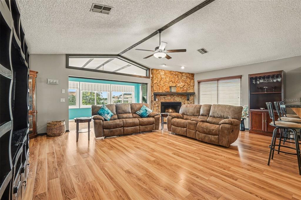6340 SPOONBILL DRIVE gallery image #7