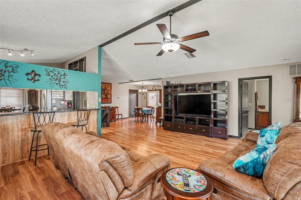 6340 SPOONBILL DRIVE gallery image #8