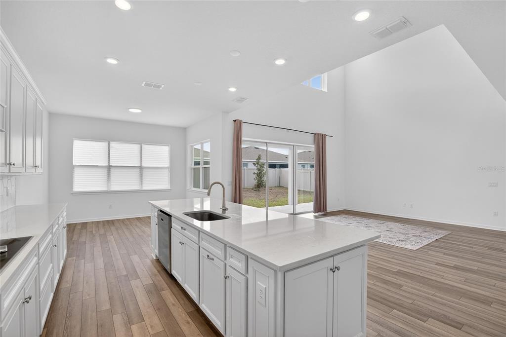 13079 WILLOW GROVE DRIVE gallery image #4