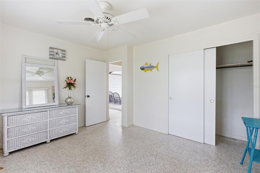 528 RALPH STREET