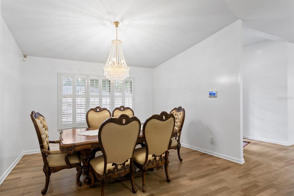 11504 MOFFAT PLACE gallery image #10