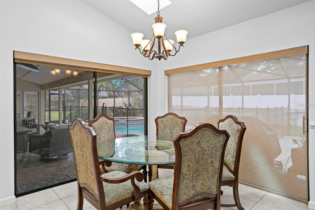 11504 MOFFAT PLACE gallery image #20