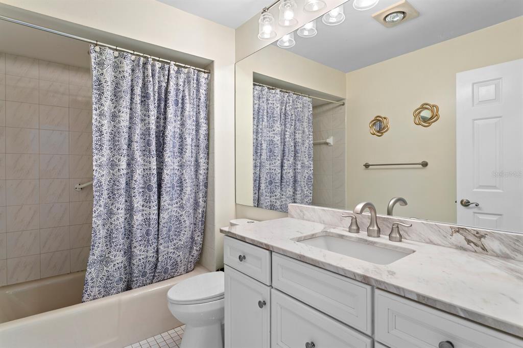11504 MOFFAT PLACE gallery image #32