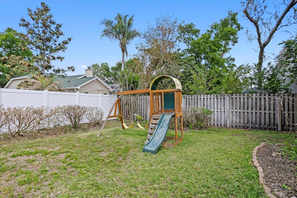 11504 MOFFAT PLACE gallery image #47