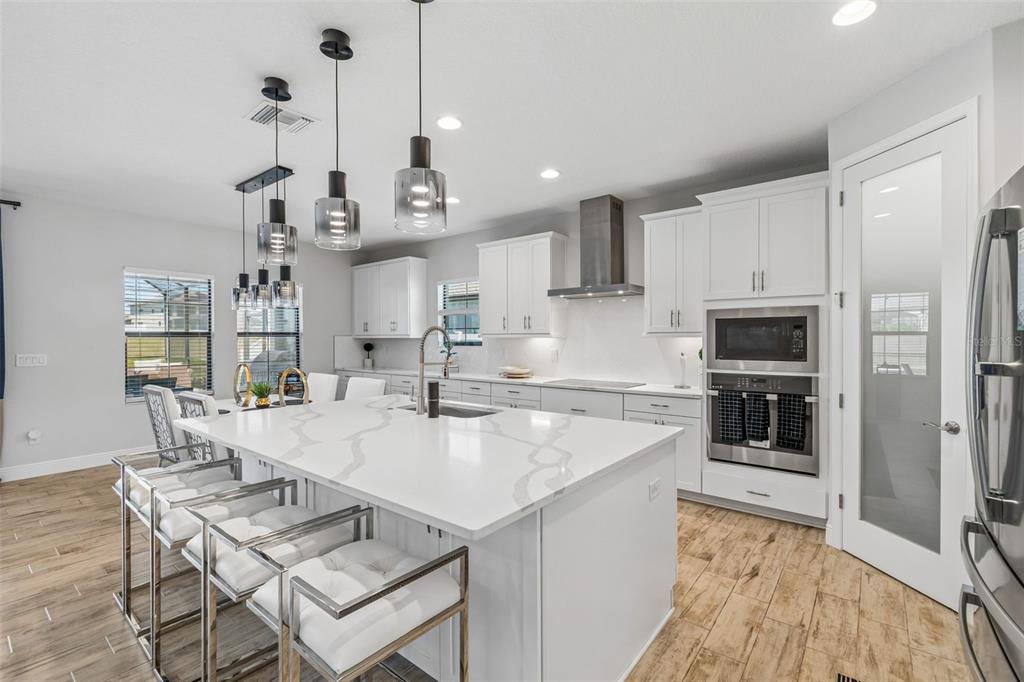 13154 TWIN BRIDGES DRIVE gallery image #16