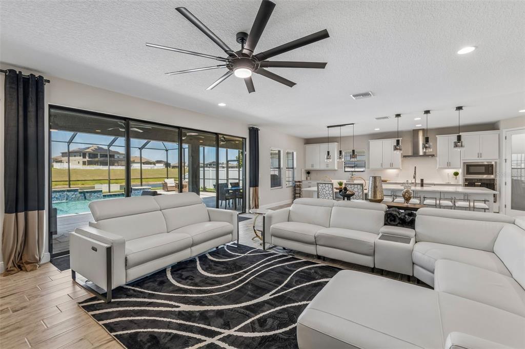 13154 TWIN BRIDGES DRIVE gallery image #29