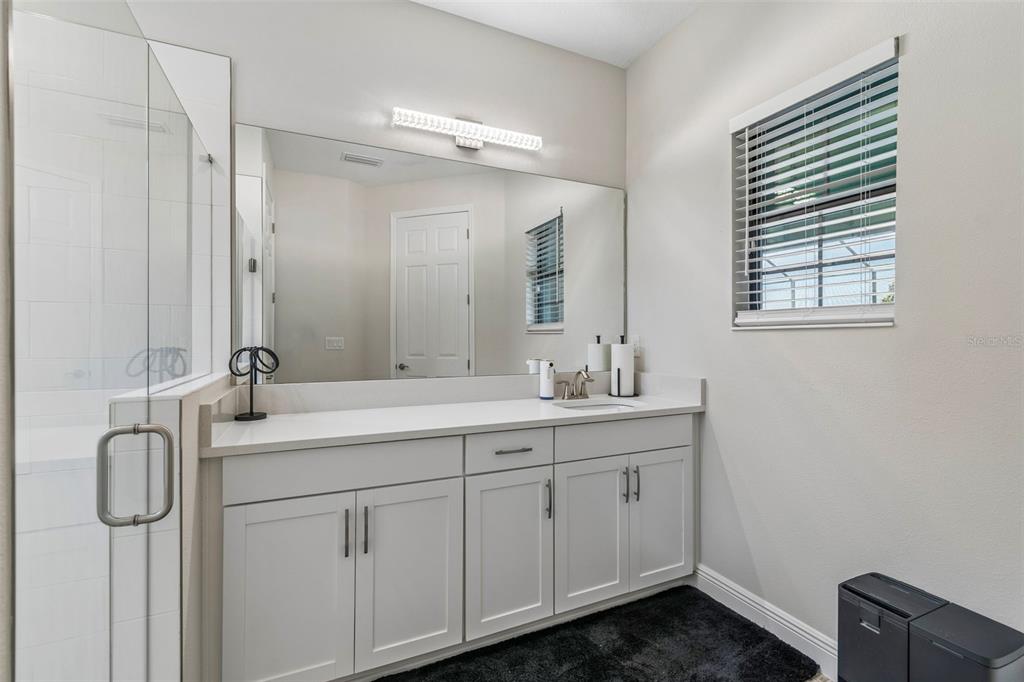 13154 TWIN BRIDGES DRIVE gallery image #34