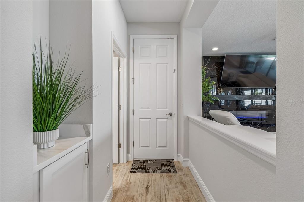 13154 TWIN BRIDGES DRIVE gallery image #37