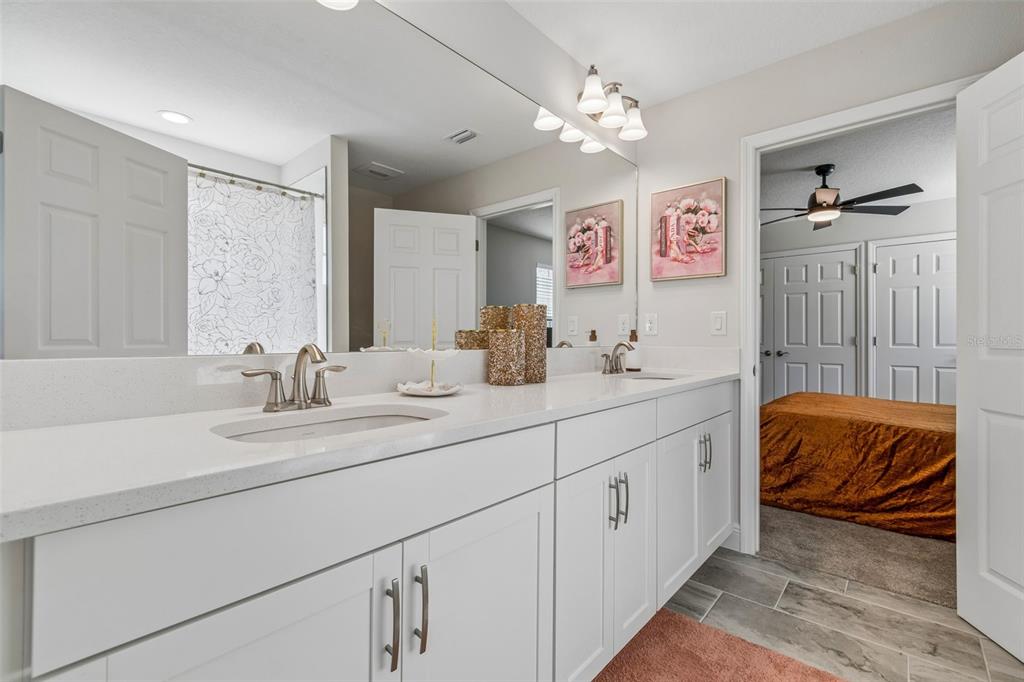 13154 TWIN BRIDGES DRIVE gallery image #64