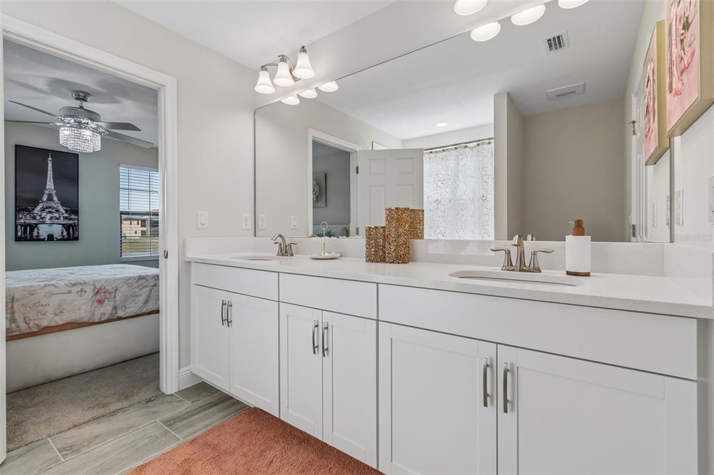 13154 TWIN BRIDGES DRIVE gallery image #65