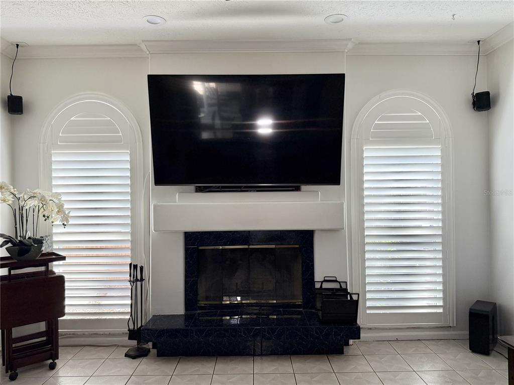 6326 N QUEENSWAY DR gallery image #16