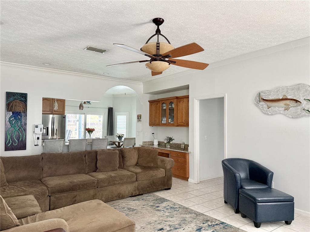 6326 N QUEENSWAY DR gallery image #18