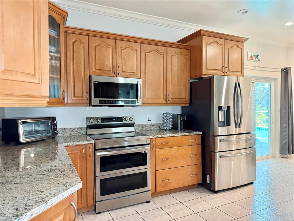 6326 N QUEENSWAY DR gallery image #28