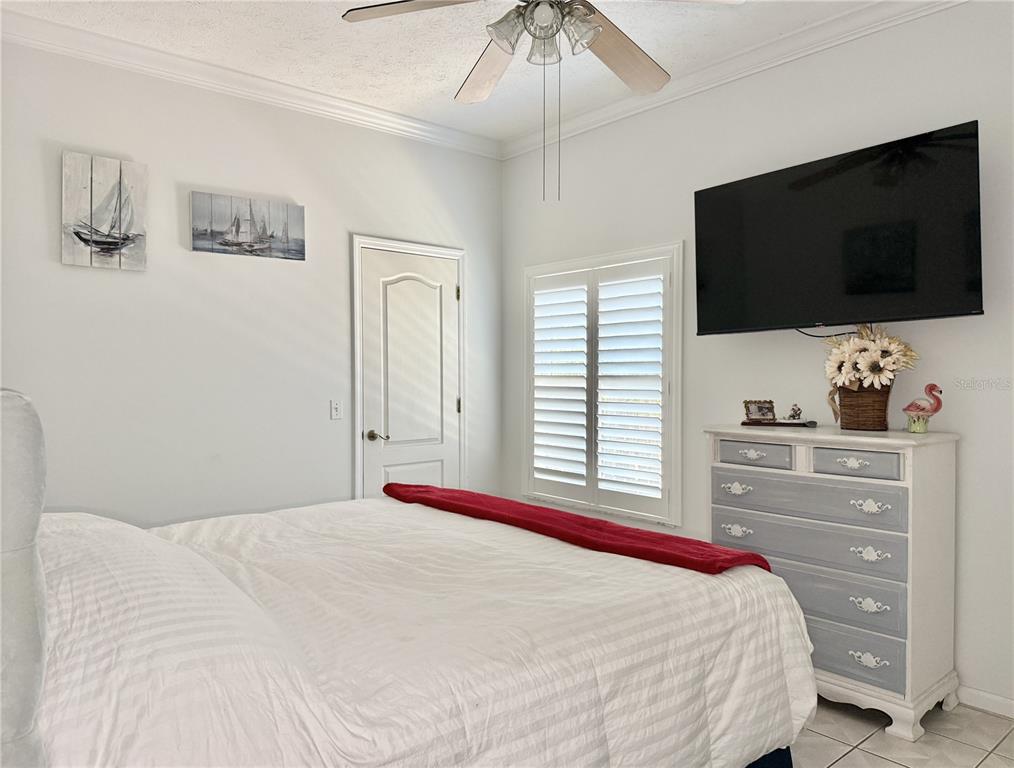 6326 N QUEENSWAY DR gallery image #39