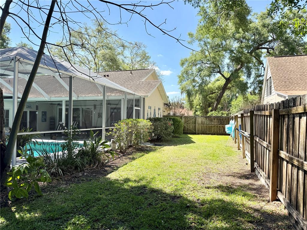 6326 N QUEENSWAY DR gallery image #53