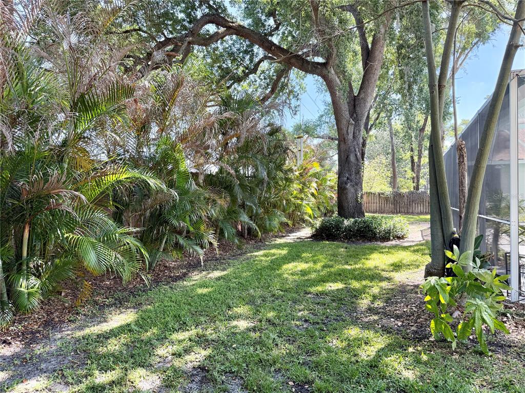 6326 N QUEENSWAY DR gallery image #54