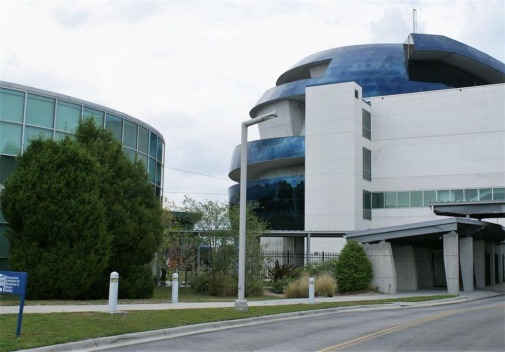 6326 N QUEENSWAY DR gallery image #63