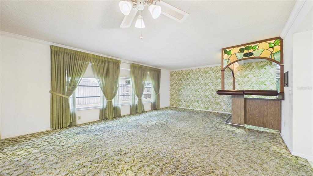 1116 N RIVERHILLS DRIVE gallery image #29