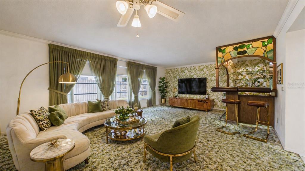 1116 N RIVERHILLS DRIVE gallery image #30