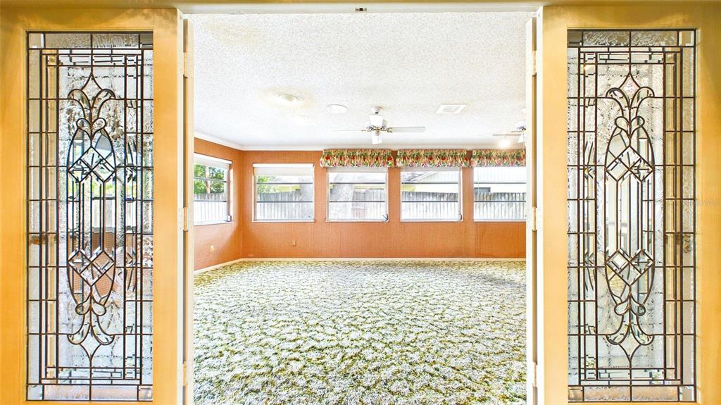 1116 N RIVERHILLS DRIVE gallery image #34