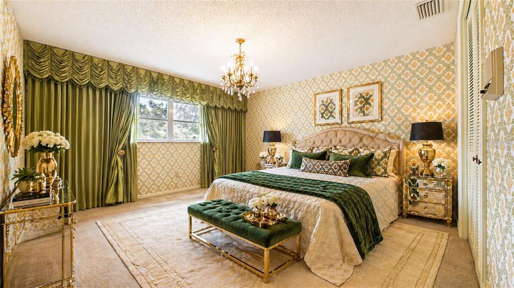 1116 N RIVERHILLS DRIVE gallery image #54