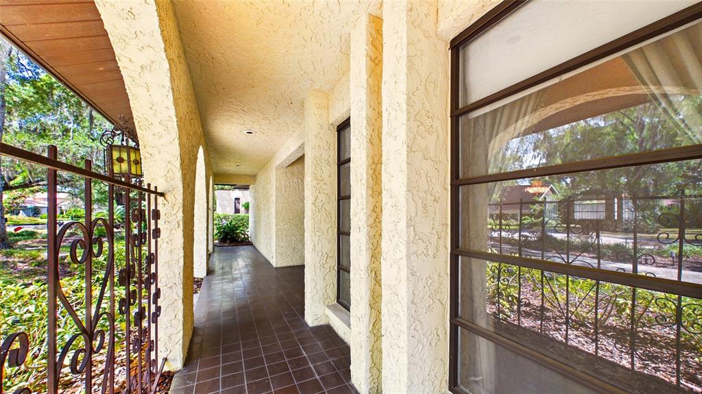 1116 N RIVERHILLS DRIVE gallery image #61