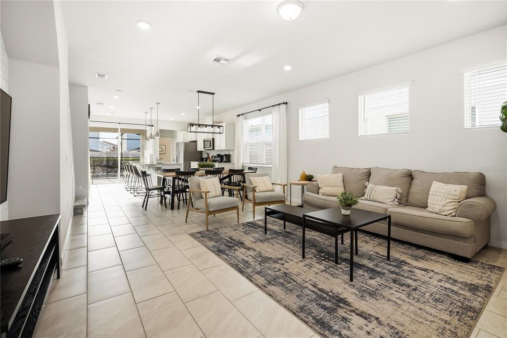 1177 ALOHA BOULEVARD gallery image #10