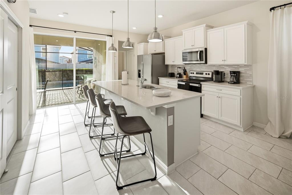1177 ALOHA BOULEVARD gallery image #13