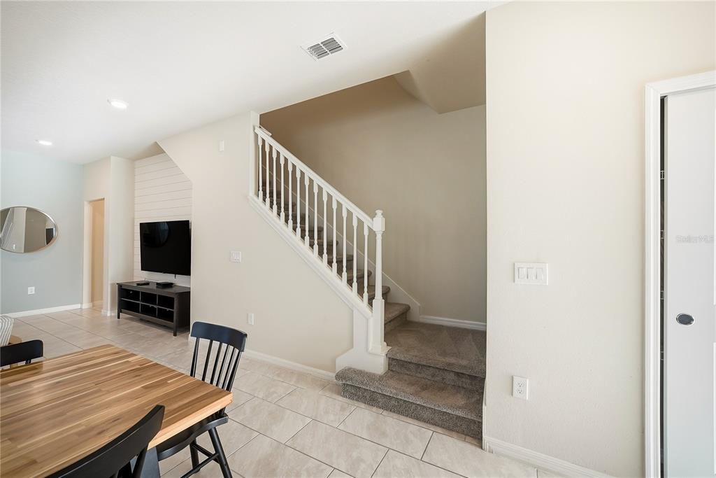 1177 ALOHA BOULEVARD gallery image #25