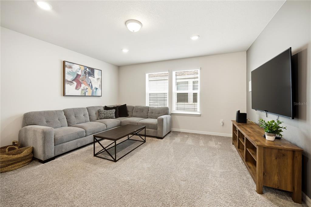 1177 ALOHA BOULEVARD gallery image #31