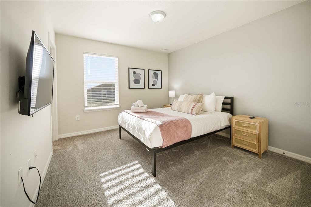 1177 ALOHA BOULEVARD gallery image #33