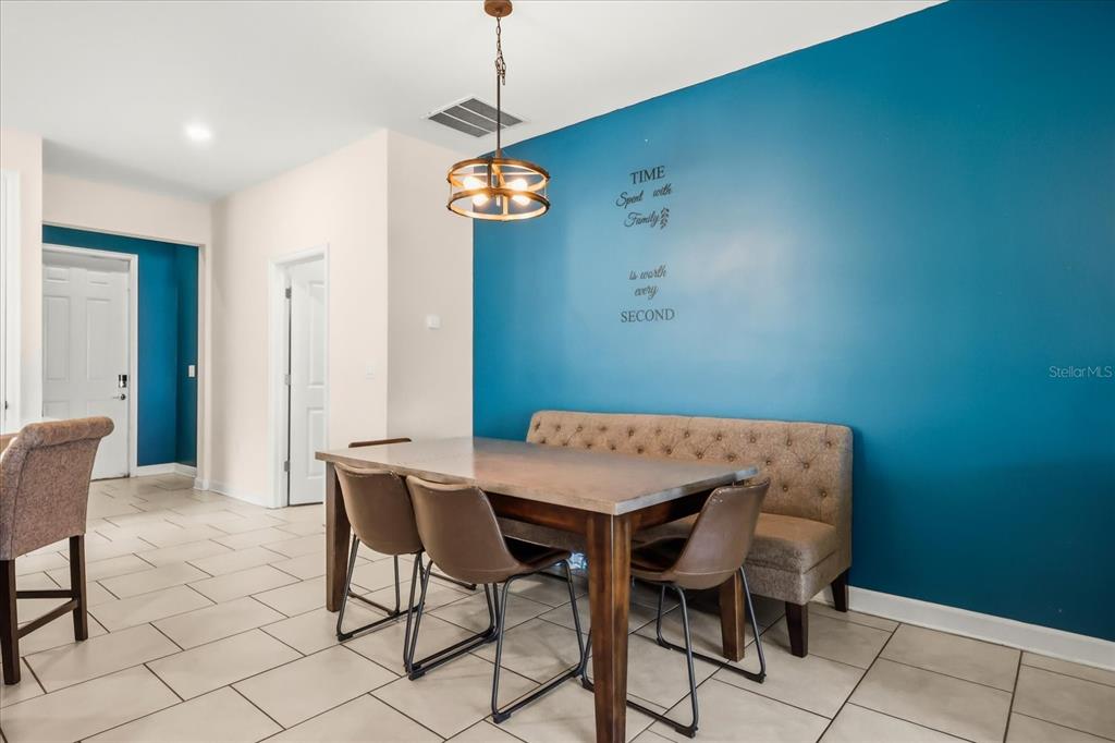 133 TAFT DRIVE gallery image #5