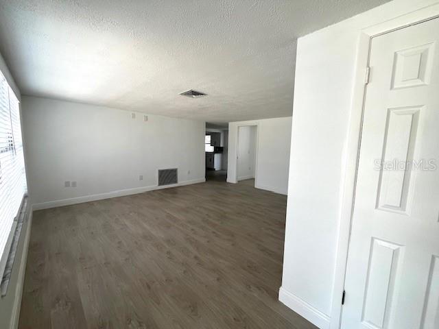 6646 ALBEMARLE PARKWAY gallery image #4