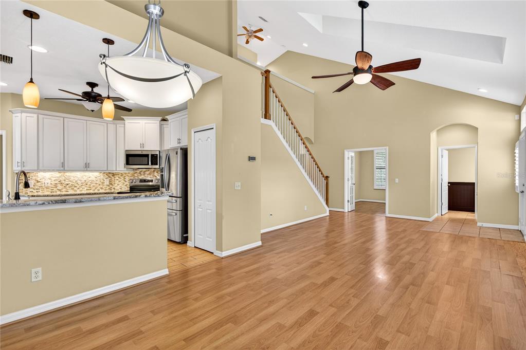 10801 SPRING MOUNTAIN PLACE gallery image #14