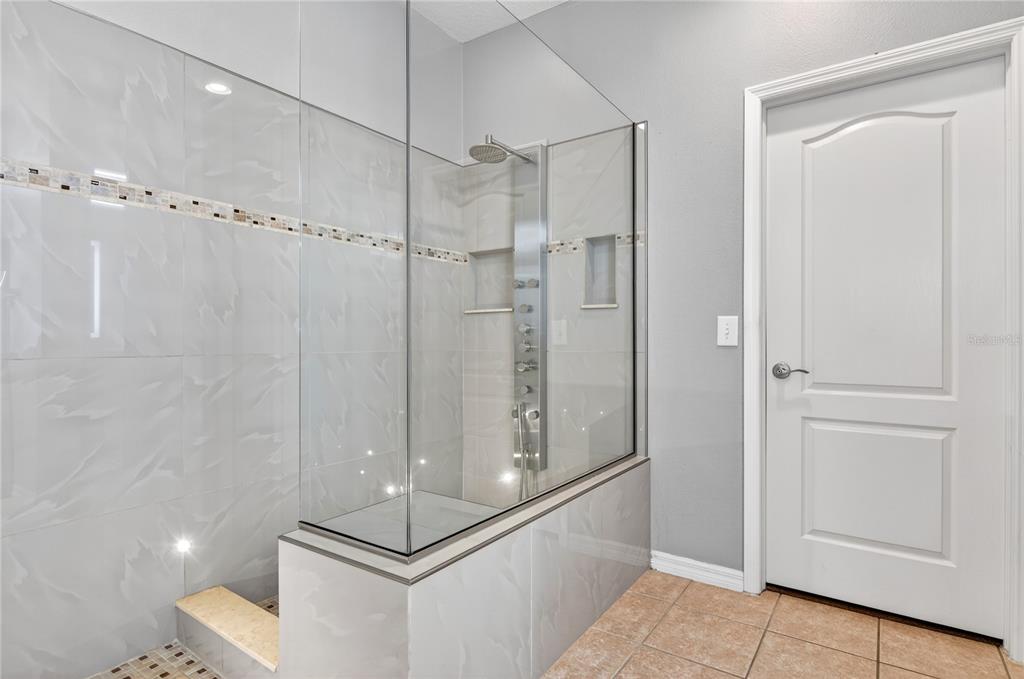 10801 SPRING MOUNTAIN PLACE gallery image #37