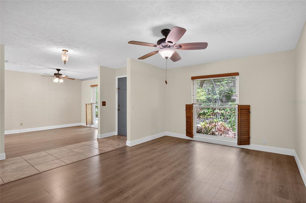 901 W RIVER DRIVE gallery image #3