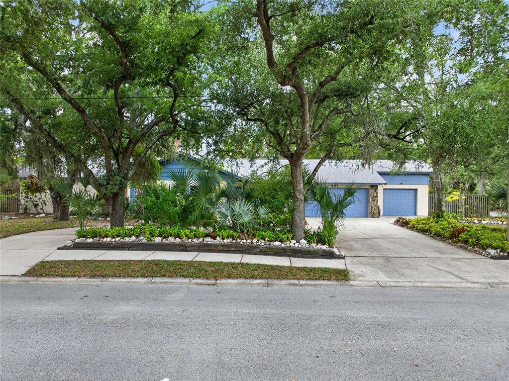 901 W RIVER DRIVE gallery image #45