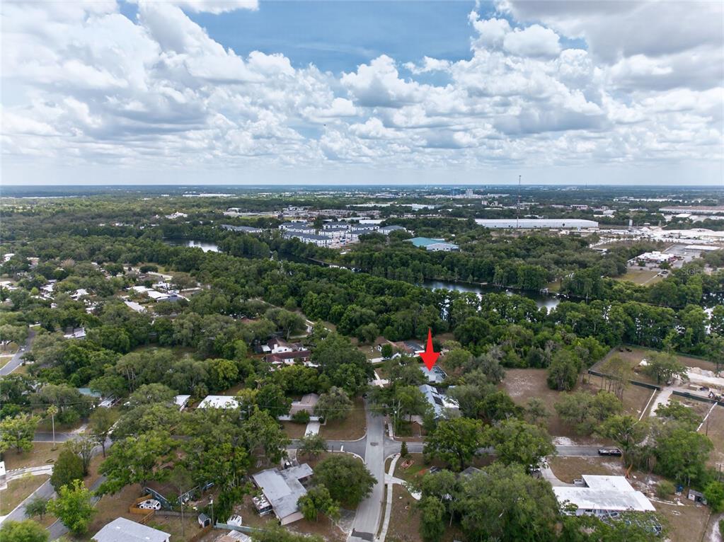 901 W RIVER DRIVE gallery image #53