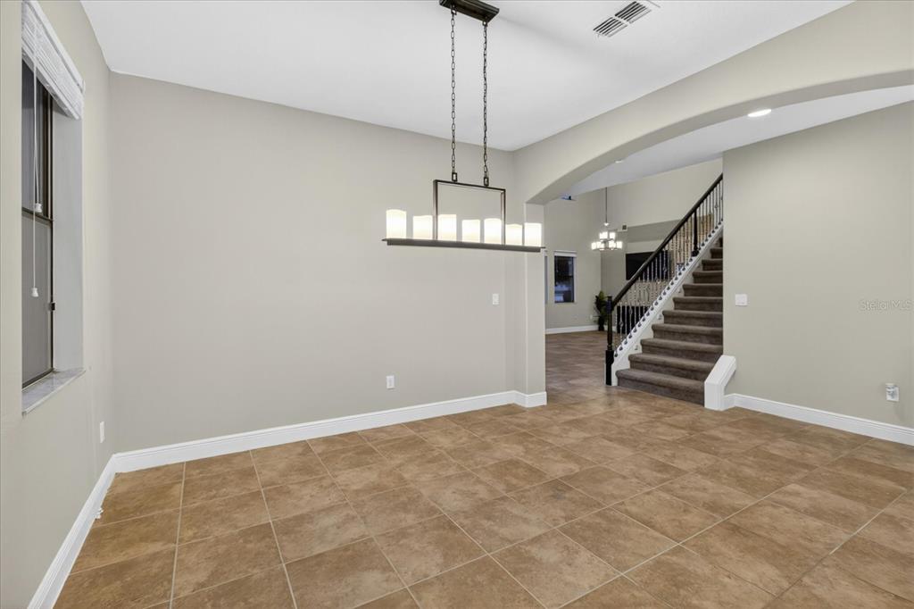 1389 HERITAGE LANDINGS DRIVE gallery image #11