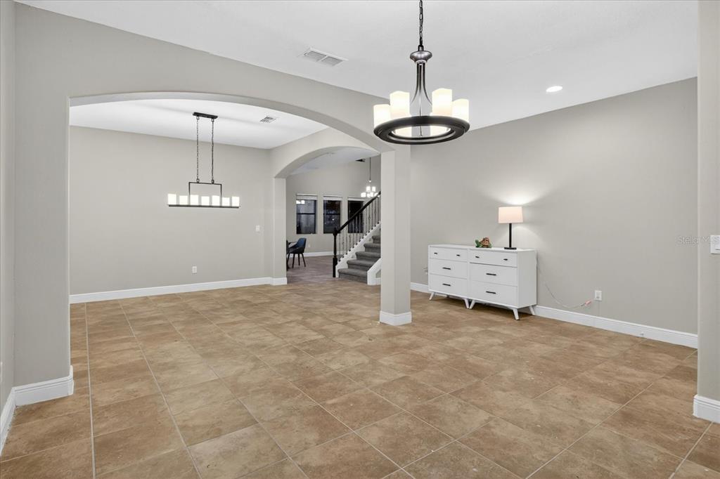 1389 HERITAGE LANDINGS DRIVE gallery image #15