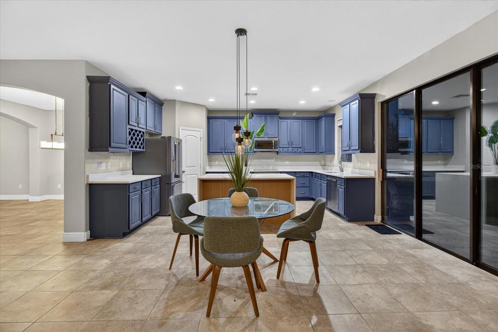 1389 HERITAGE LANDINGS DRIVE gallery image #16