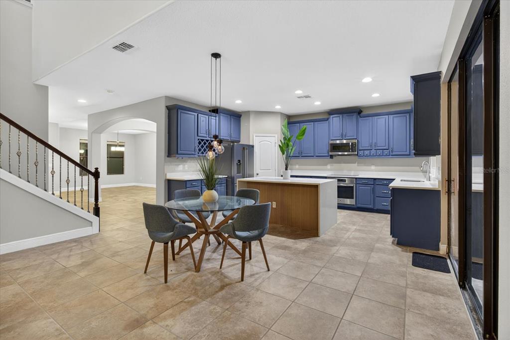 1389 HERITAGE LANDINGS DRIVE gallery image #17