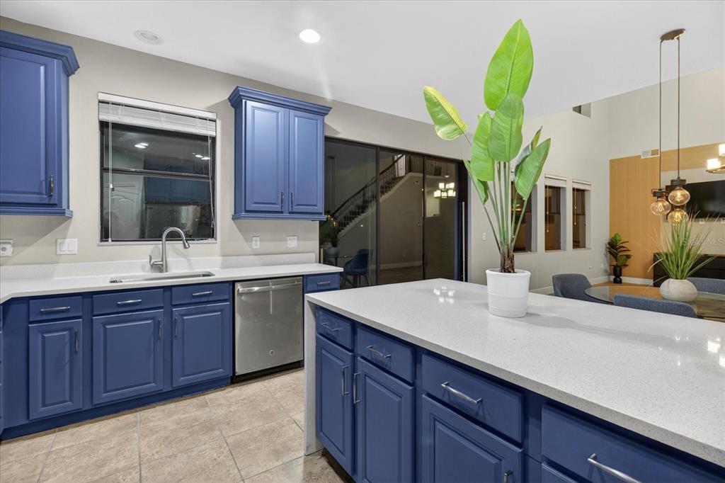 1389 HERITAGE LANDINGS DRIVE gallery image #26