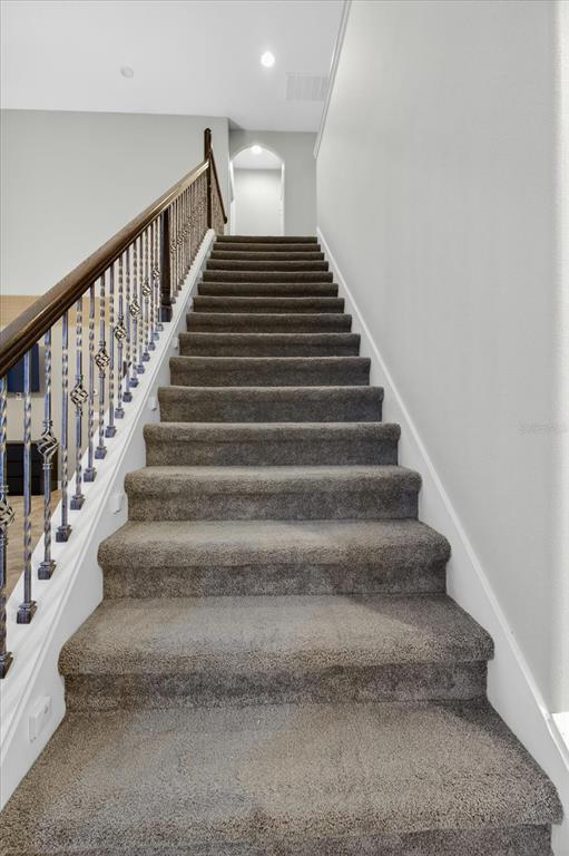 1389 HERITAGE LANDINGS DRIVE gallery image #35