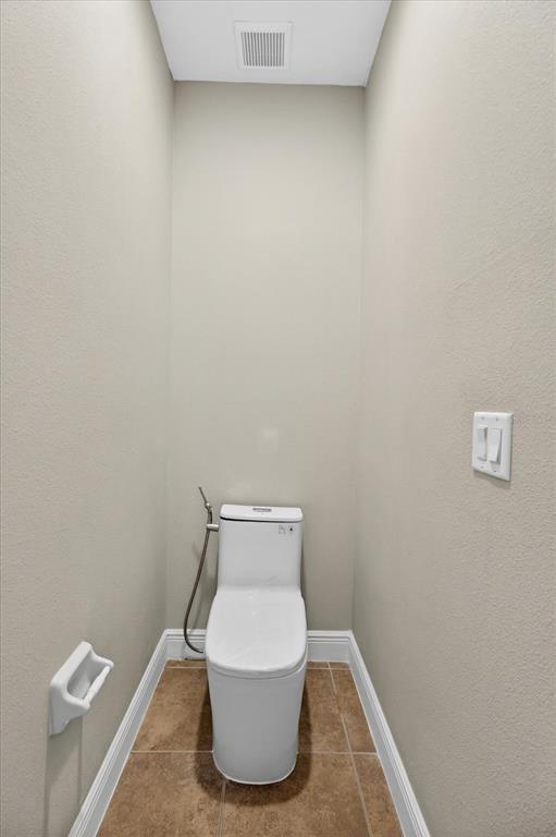 1389 HERITAGE LANDINGS DRIVE gallery image #48
