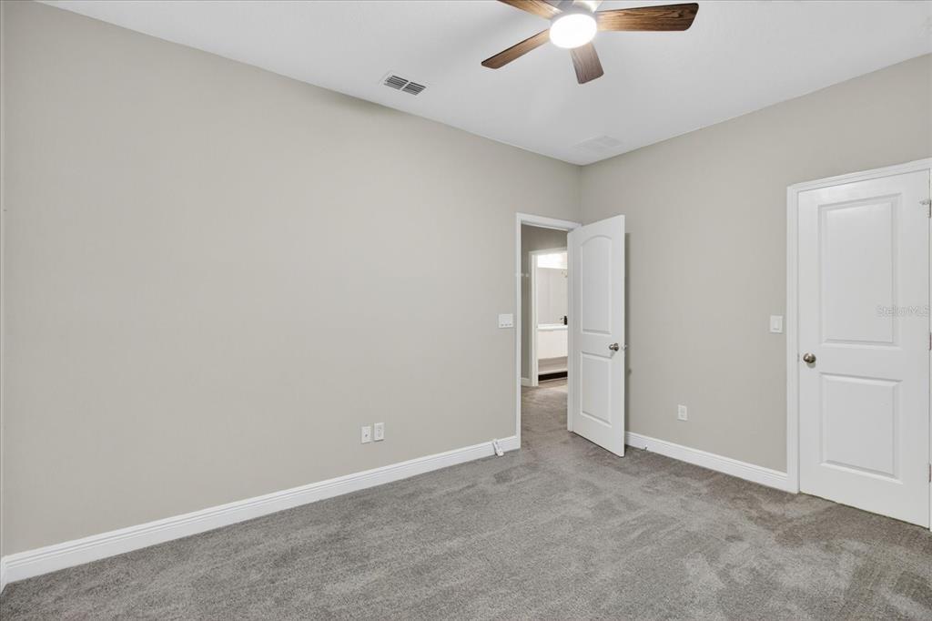 1389 HERITAGE LANDINGS DRIVE gallery image #57