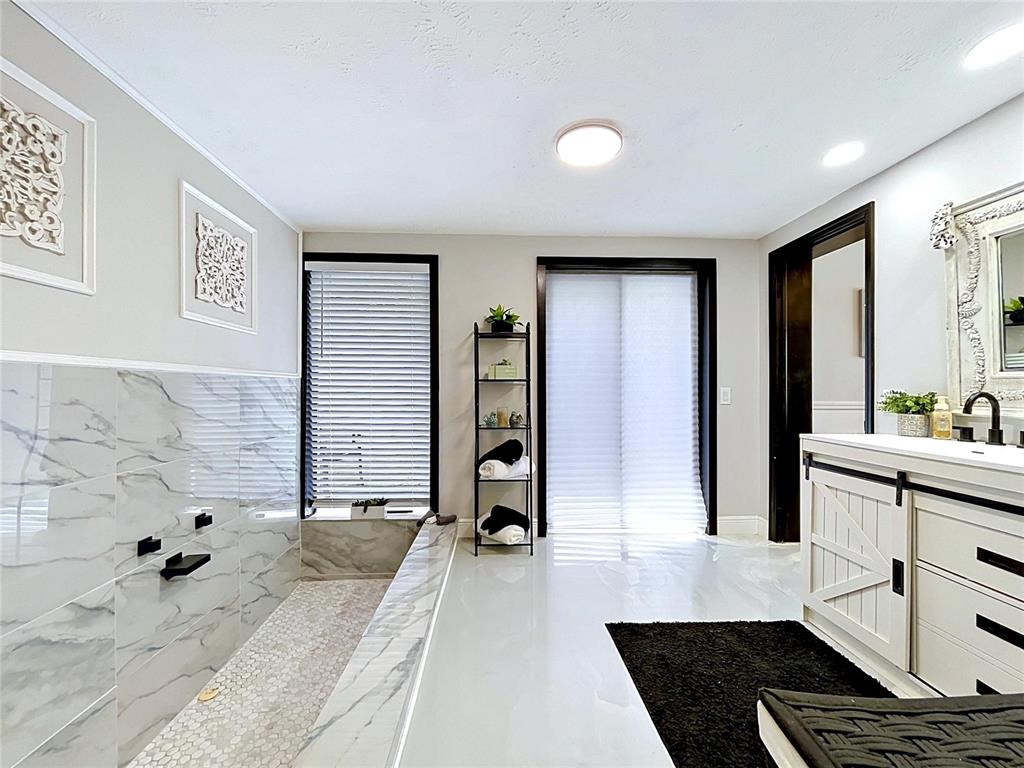 6950 SOUTHWIND DRIVE gallery image #19