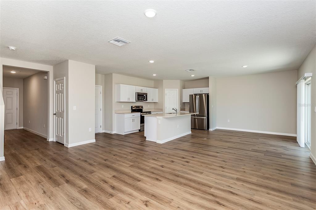 4620 HIKERS DRIVE gallery image #13