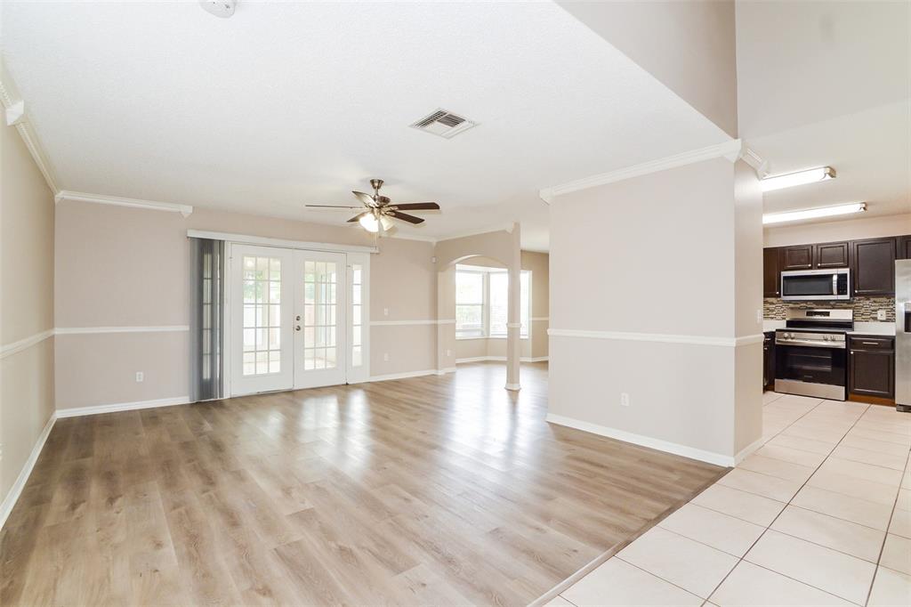 6730 BRITTANY CHASE COURT gallery image #4