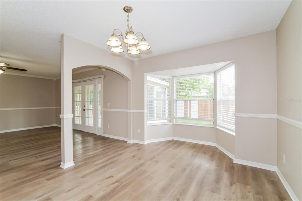 6730 BRITTANY CHASE COURT gallery image #7